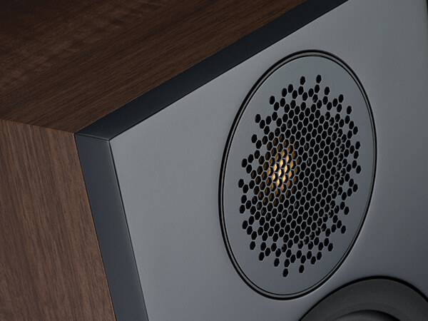 Monitor Audio Bronze 50 speakers - Grille