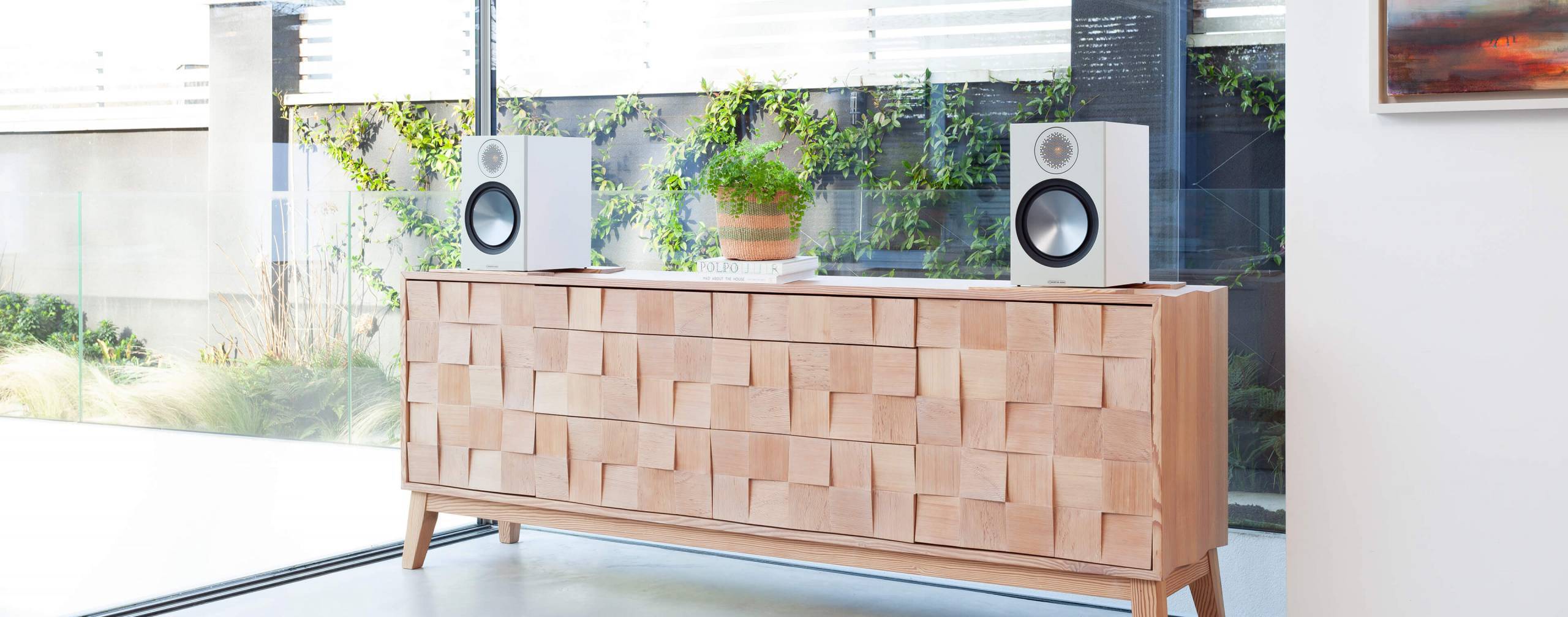 Monitor Audio Bronze 100 speakers - Lifestyle image